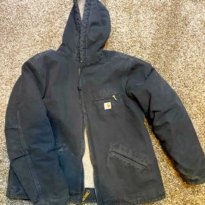 Women’s Carhartt coat. Size large, black.